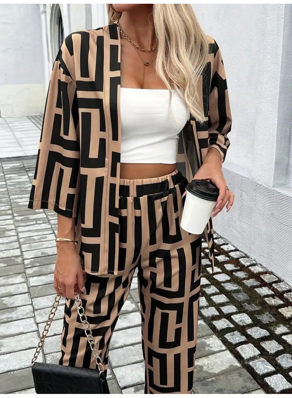 Kadın Uzun Kollu önü Açık Desenli Iki Iplik Ceket Ve Pantolon Ikili Takım