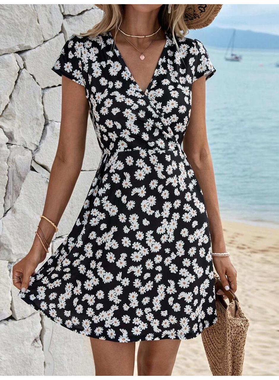 Kadın Kısa Kollu Kruvaze Yaka Papatya Baskılı Krep Elbise