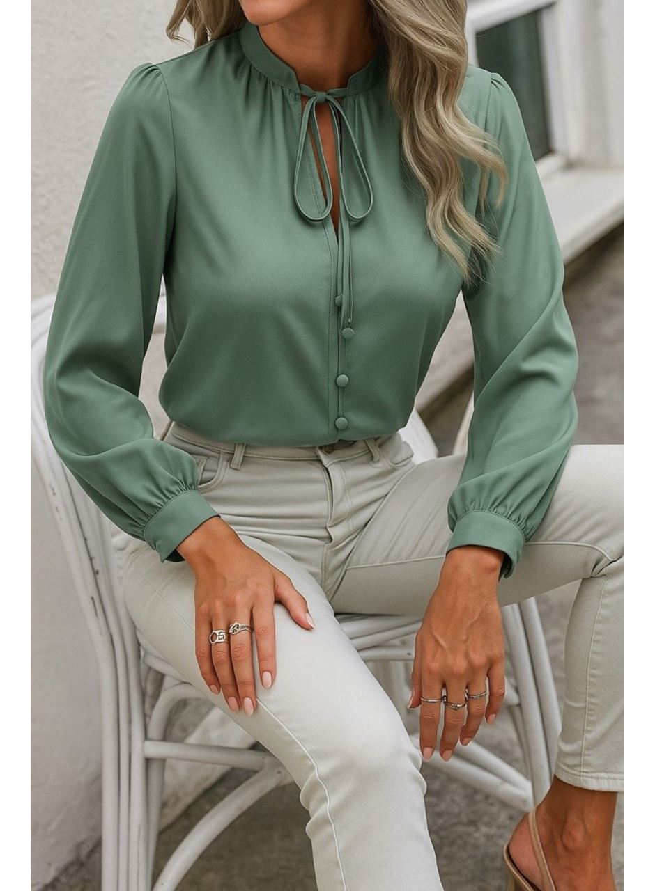 Kadın Uzun Kollu Yakalı Yakadan Bağcıklı Düğmeli Sandy Bluz