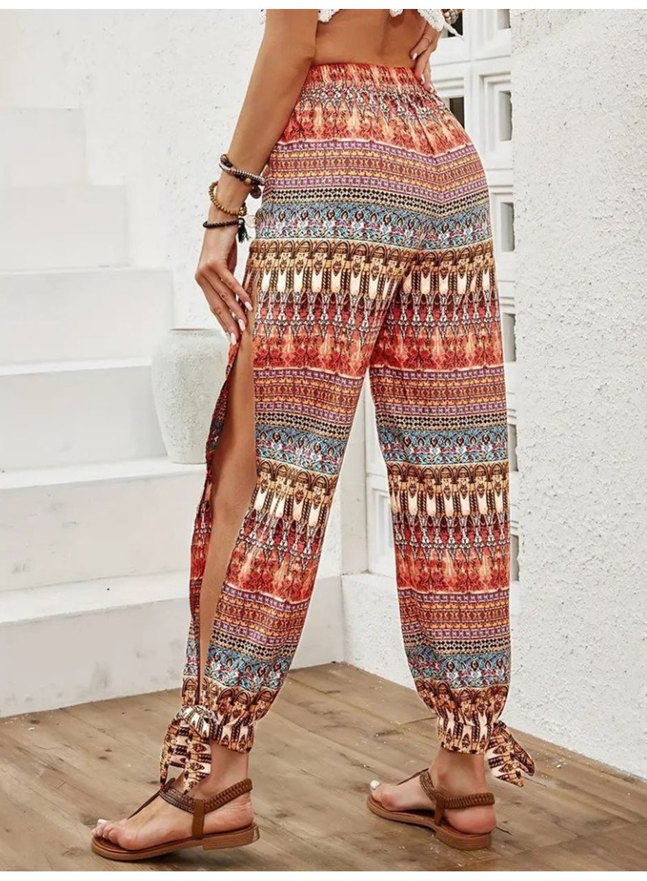 Kadın Yüksek Belli Yanlardan Yırtmaç Detaylı Desenli Bürümcük Pantolon