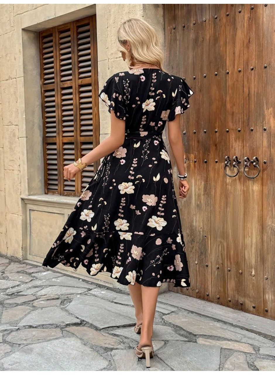 Kadın Kısa Kelebek Kollu Kruvaze Yakalı Belden Kuşaklı Midi Süprem Elbise