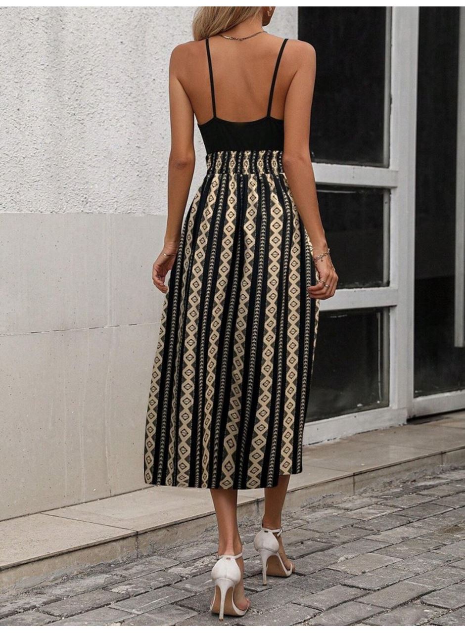 Kadın Ip Askılı Kruvaze Yakalı üst Viskon Alt Desenli Süprem Elbise