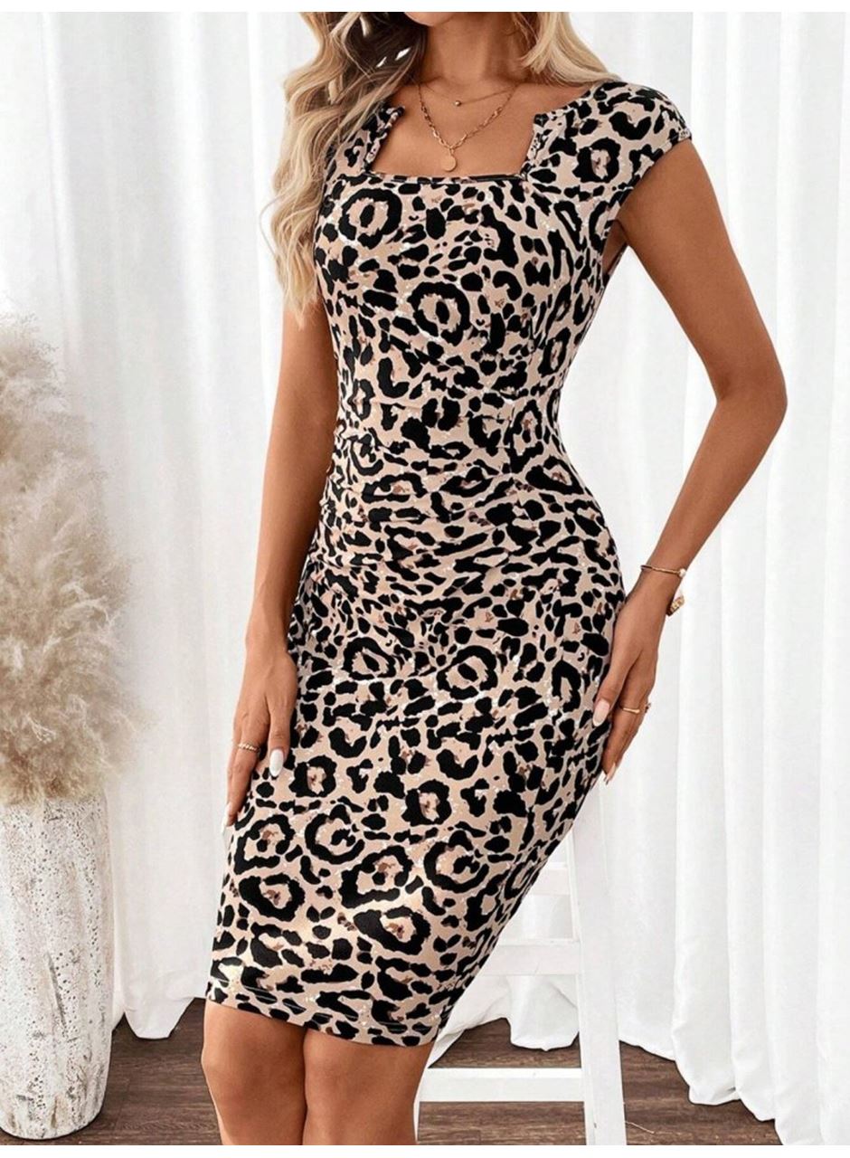 Kadın Kısa Kollu Kare Yakalı Leopar Desenli Dalgıç Elbise