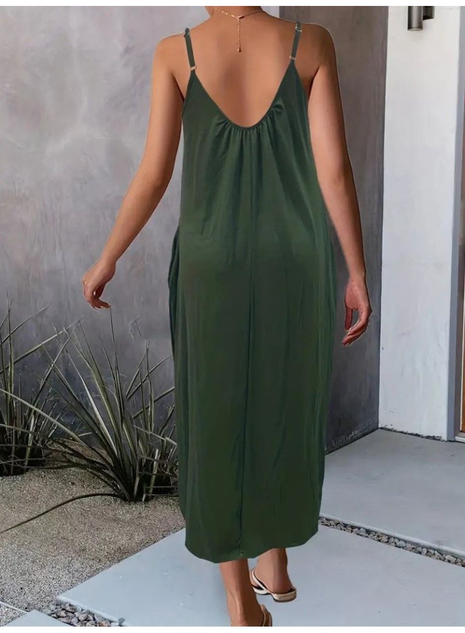Kadın Ip Askılı Geniş V Yakalı Viskon Elbise