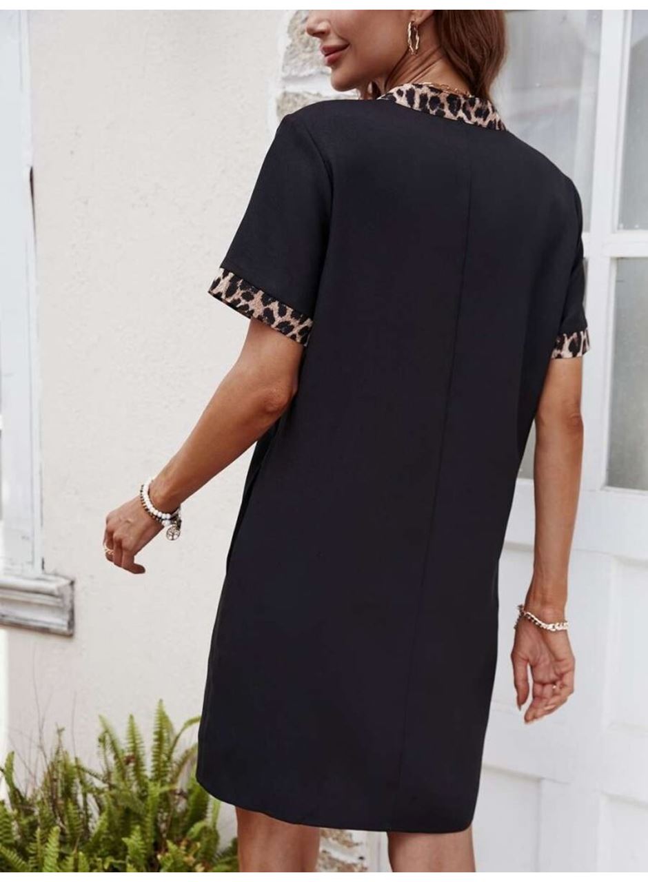 Kadın Kısa Kollu V Yakalı Leopar Desen Detaylı Modal Elbise