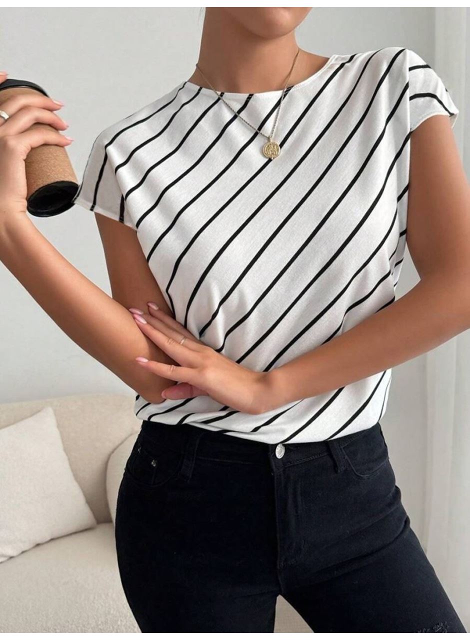 Kadın Kısa Yarasa Kollu Bisiklet Yaka çizgi Desenli Atlas Bluz