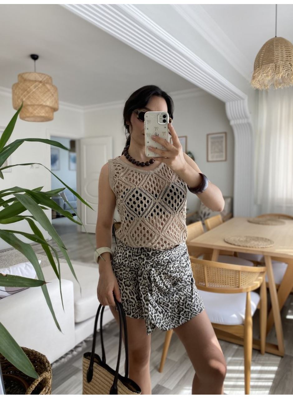 Kadın Askılı Yuvarlak Yaka Geometrik Desenli Triko Bluz