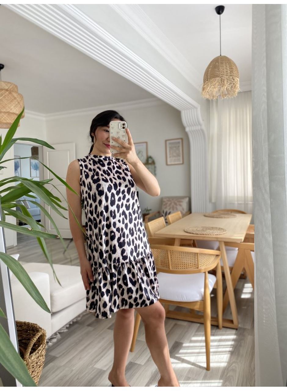 Kadın Kolsuz Sırttan Bağlamalı Fırfırlı Leopar Desenli Süprem Elbise