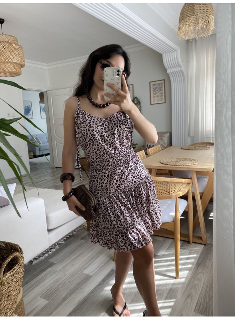 Kadın Askılı V Yaka Beli Pileli Leopar Desen Eteği Fırfırlı Süprem Elbise