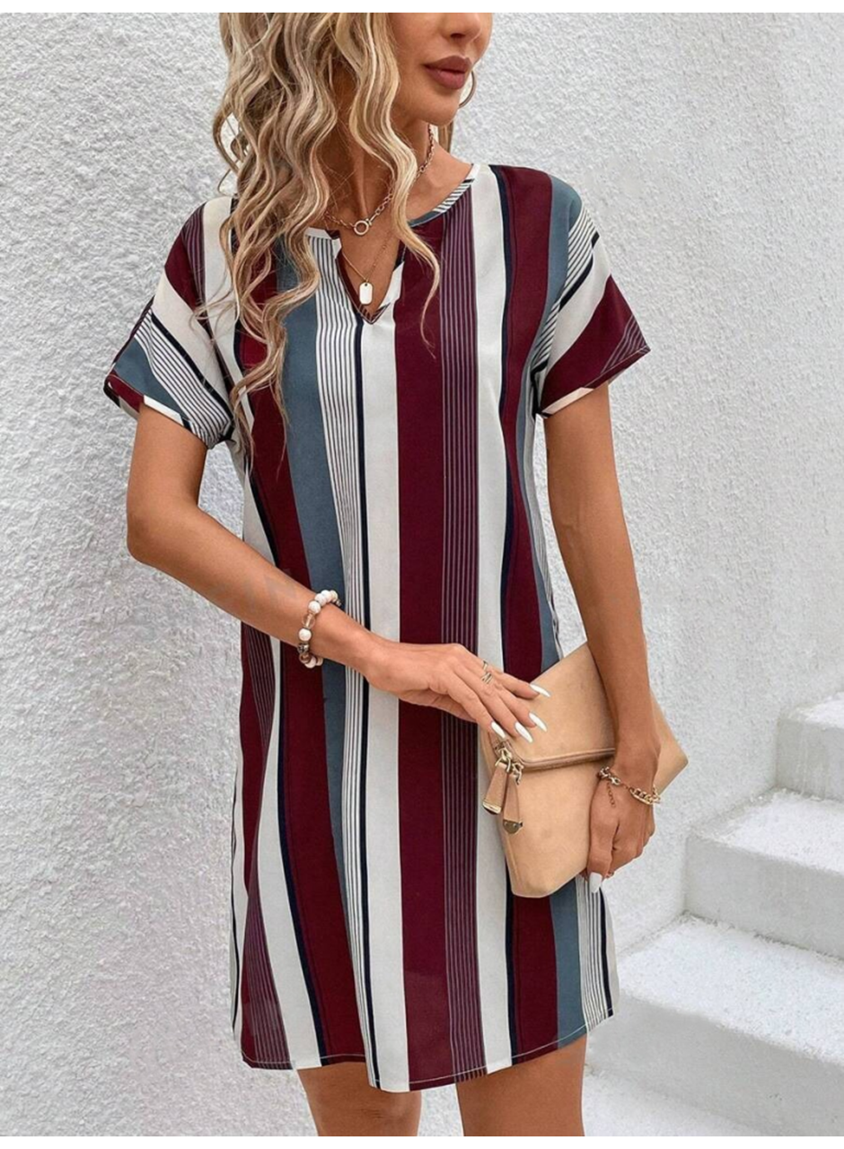 Kadın Kısa Kollu V Yakalı çizgi Baskılı Süprem Elbise