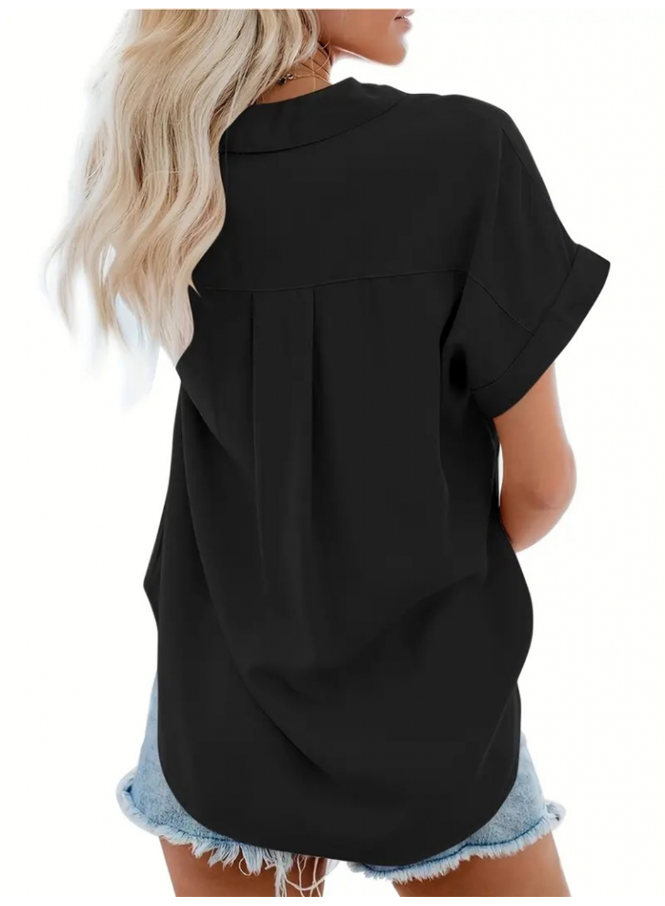 Kadın Kısa Kollu V Yakalı önden Düğmeli Dokuma Gömlek