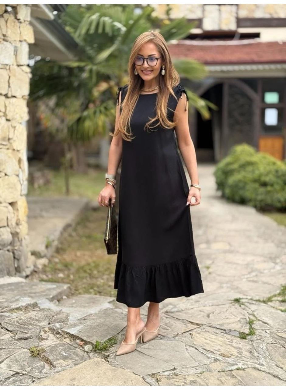 Kadın Omuzlardan Büzgülü Kayık Yaka Fırfırlı Janjan Krep Elbise