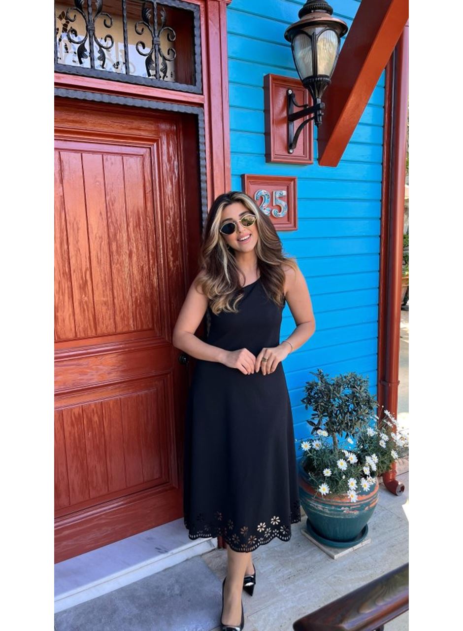 Kadın Kolsuz Etek Ucu Lazer Kesim çiçek Desenli Midi Boy Janjan Krep Elbise