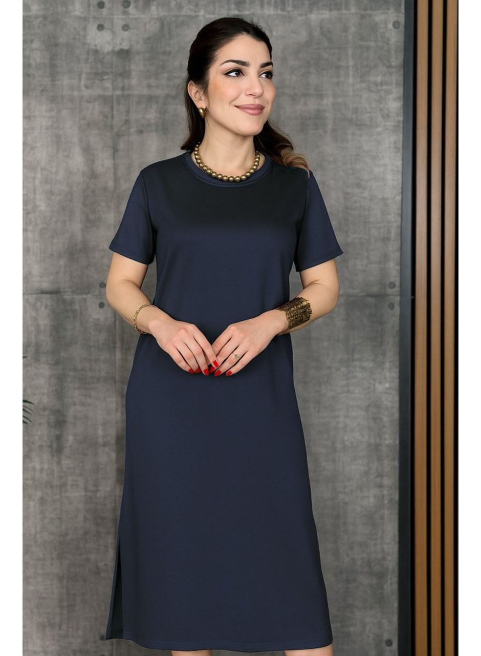 Kadın Kısa Kollu Bisiklet Yaka Yırtmaçlı Viskon Iki Iplik Elbise