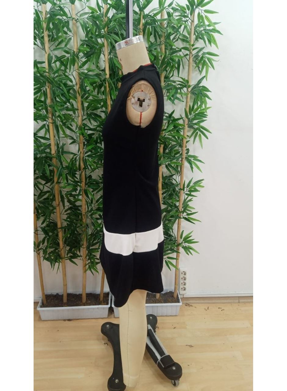 Kadın Sıfır Kol Yarı Balıkçı Yaka şerit Detaylı Ithal Krep Elbise