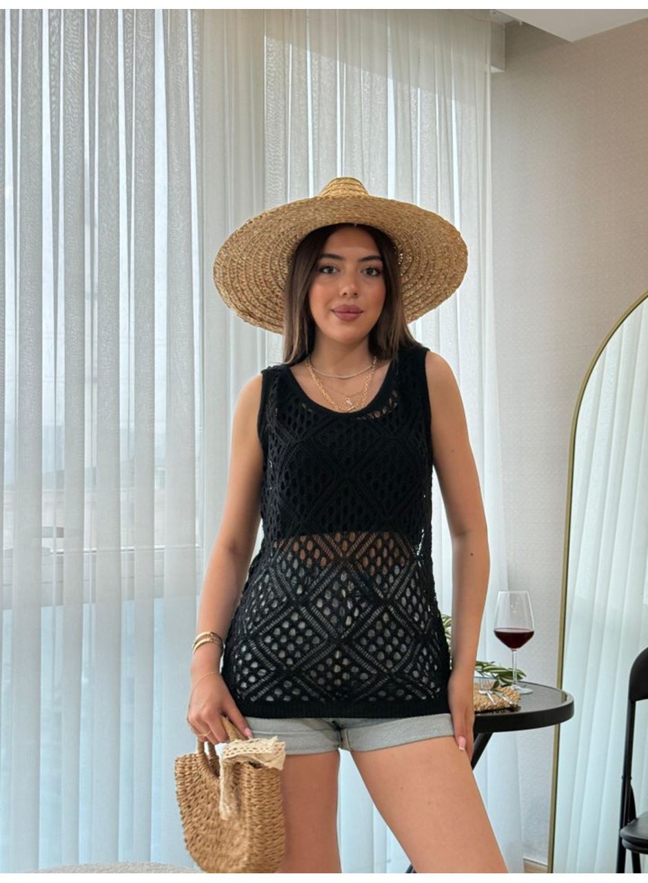 Kadın Askılı Yuvarlak Yaka Geometrik Desenli Triko Bluz