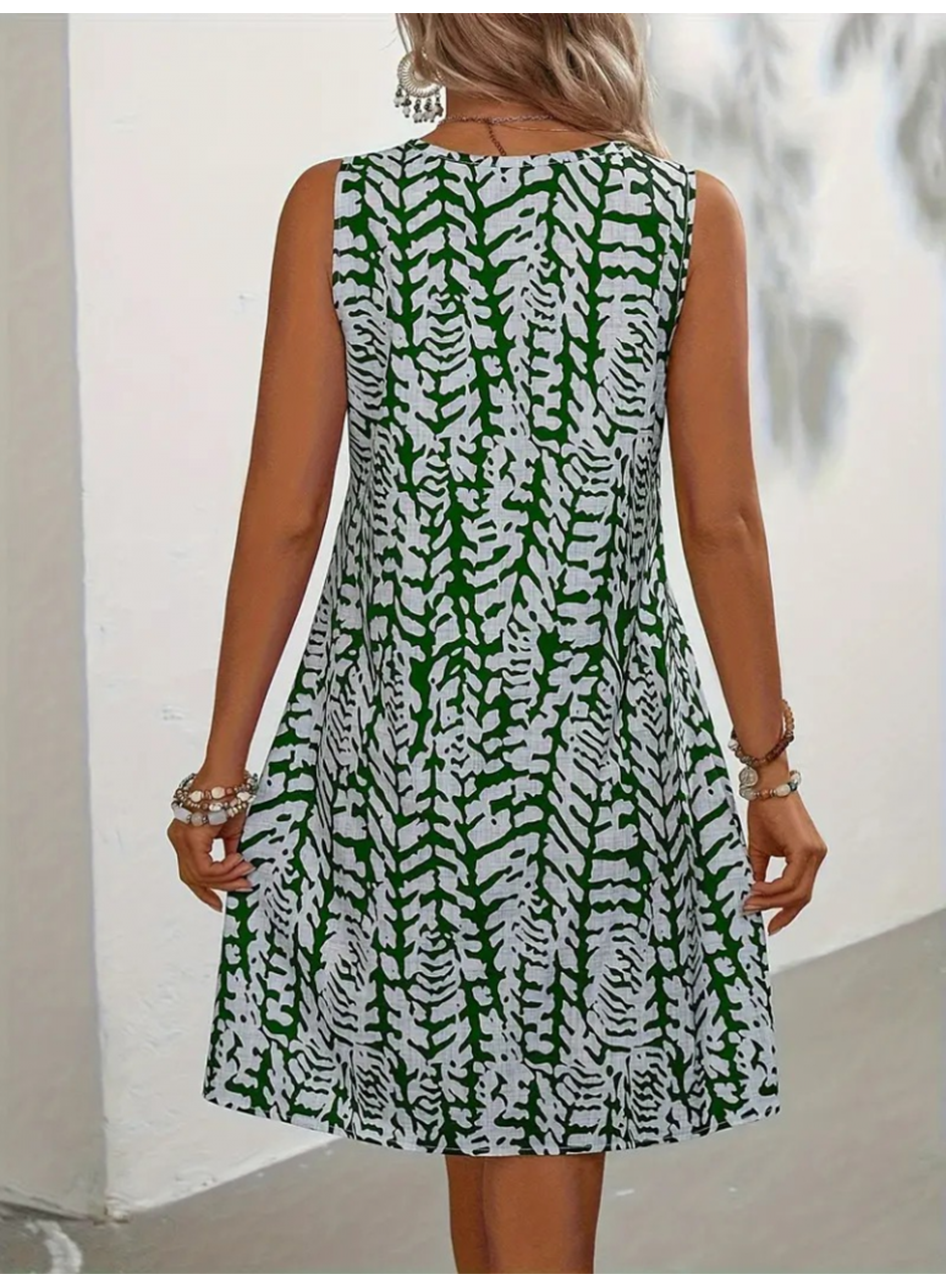 Kadın Sıfır Kol Yakadan Halka Detaylı Desenli Kısa Bürümcük Elbise