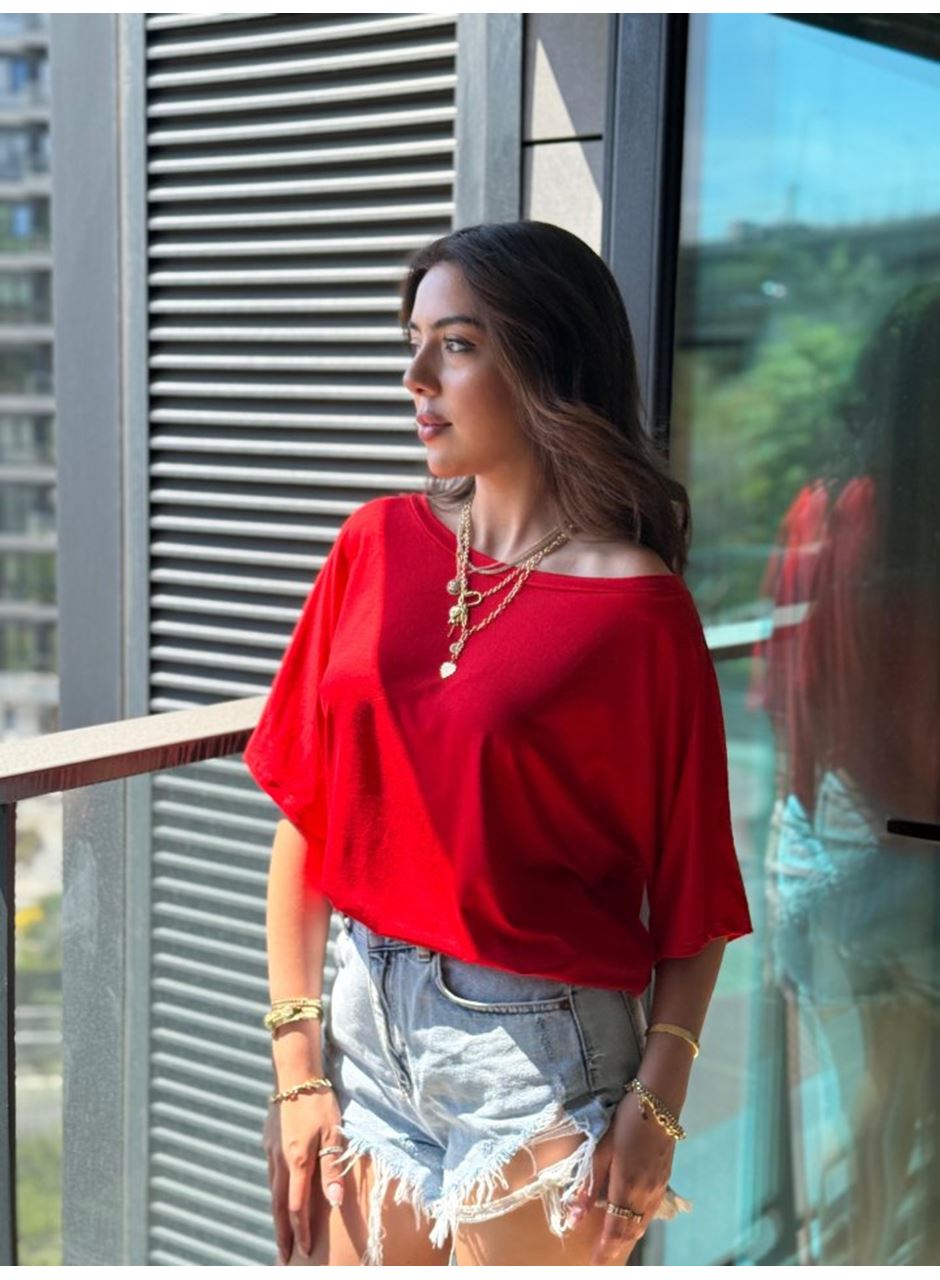 Kadın Tek Omuzu Açık Kısa Kollu Salaş Viskon Bluz