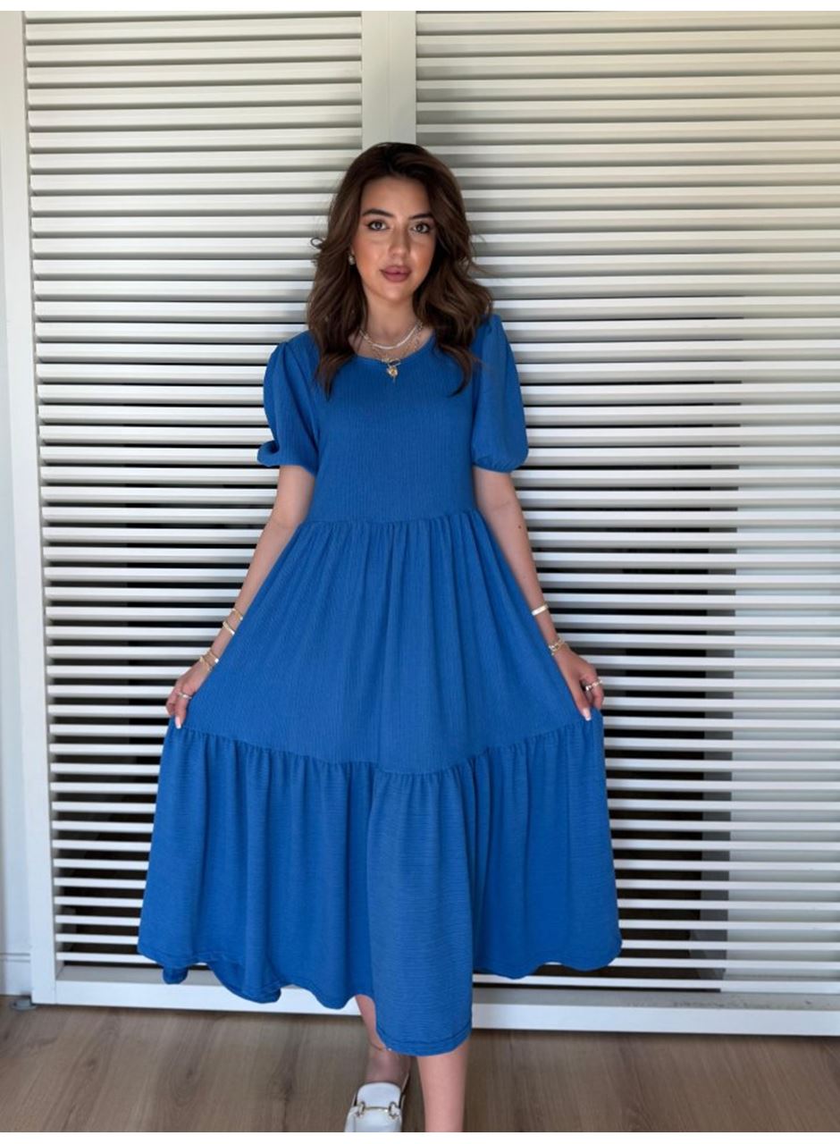 Kadın Kısa Kollu Yakası Açık Katlı Bürümcük Balon Elbise