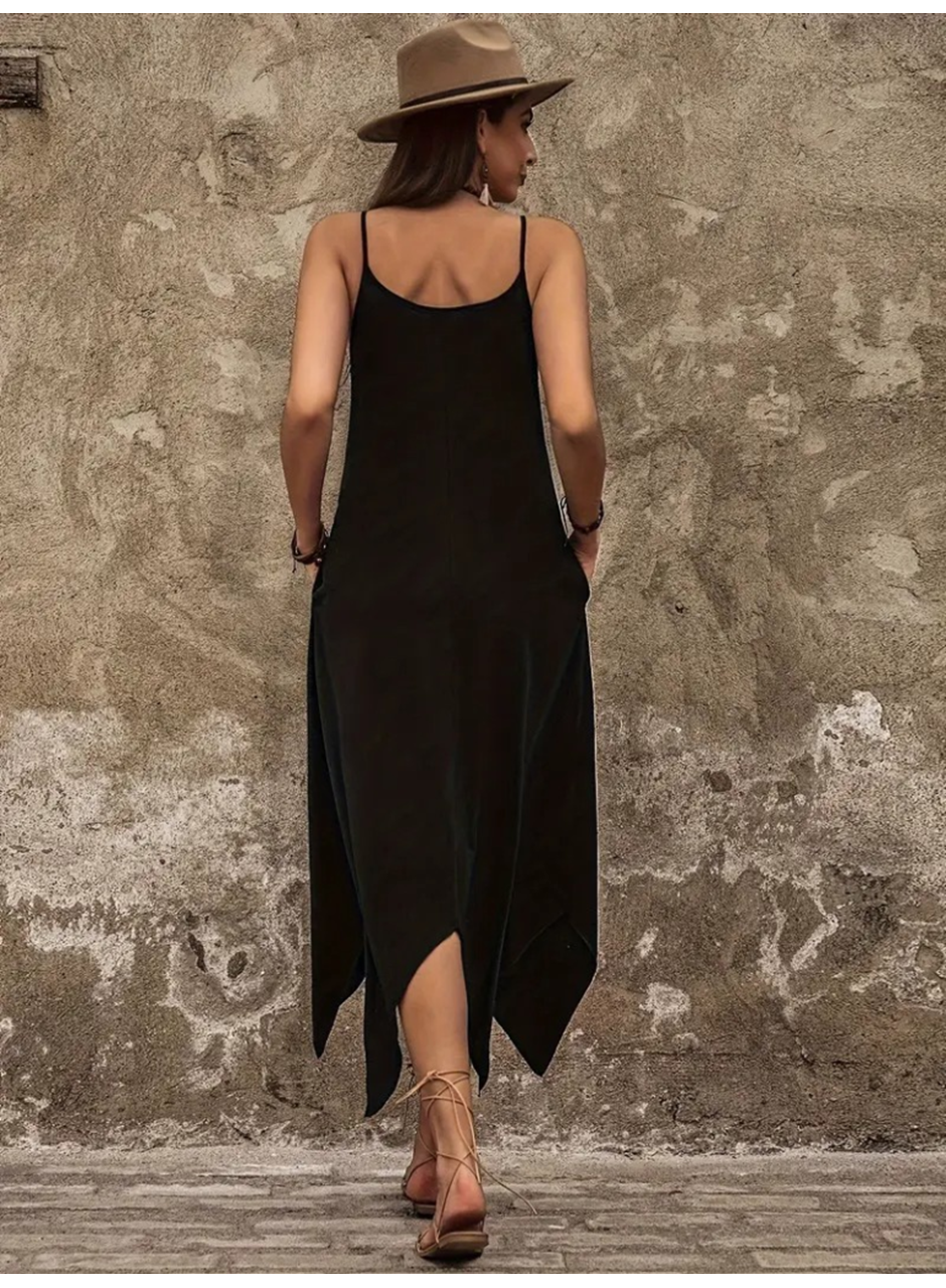 Kadın Askılı V Yakalı Cep Detaylı Asimetrik Kesim Detaylı Viskon Elbise