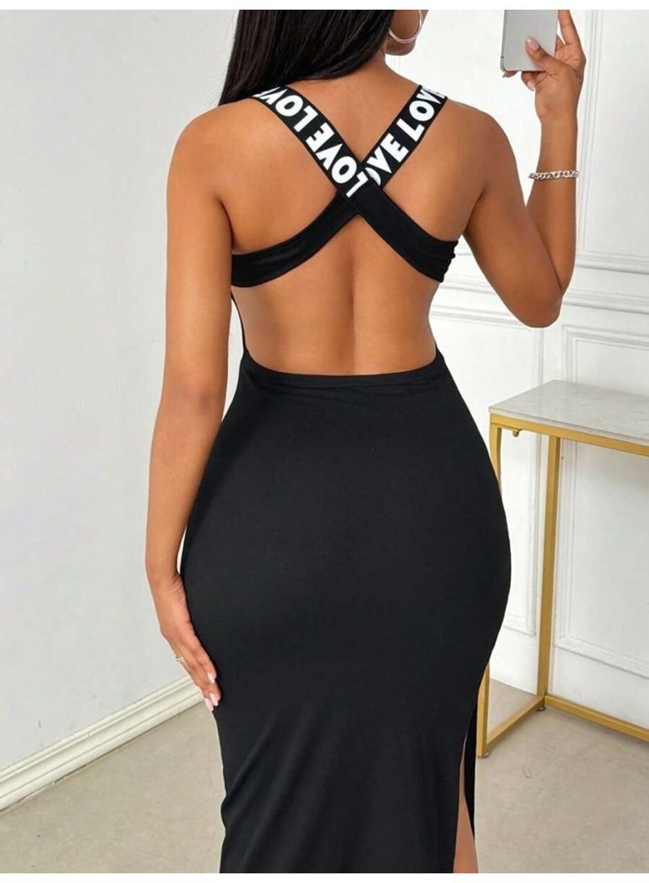 Kadın Yuvarlak Yaka Sırttan çapraz şerit Love Detaylı Yırtmaçlı Viskon Elbise