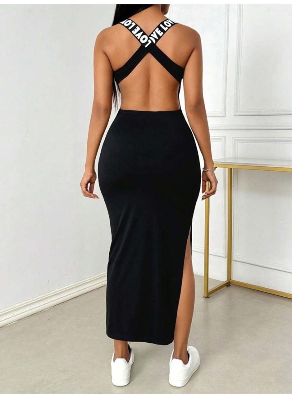 Kadın Yuvarlak Yaka Sırttan çapraz şerit Love Detaylı Yırtmaçlı Viskon Elbise