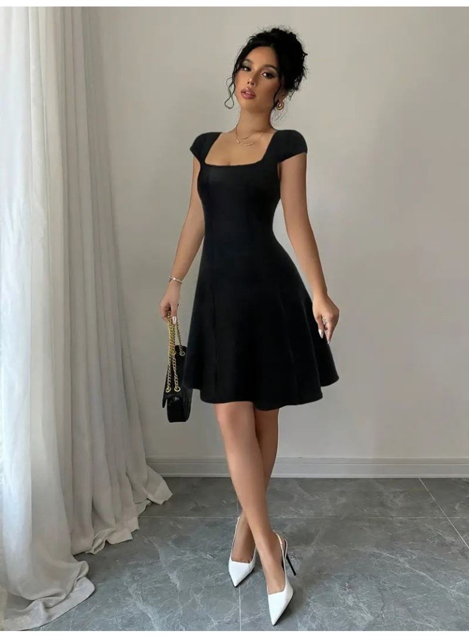 Kadın Kısa Kollu Geometrik Yakalı Janjan Krep Elbise