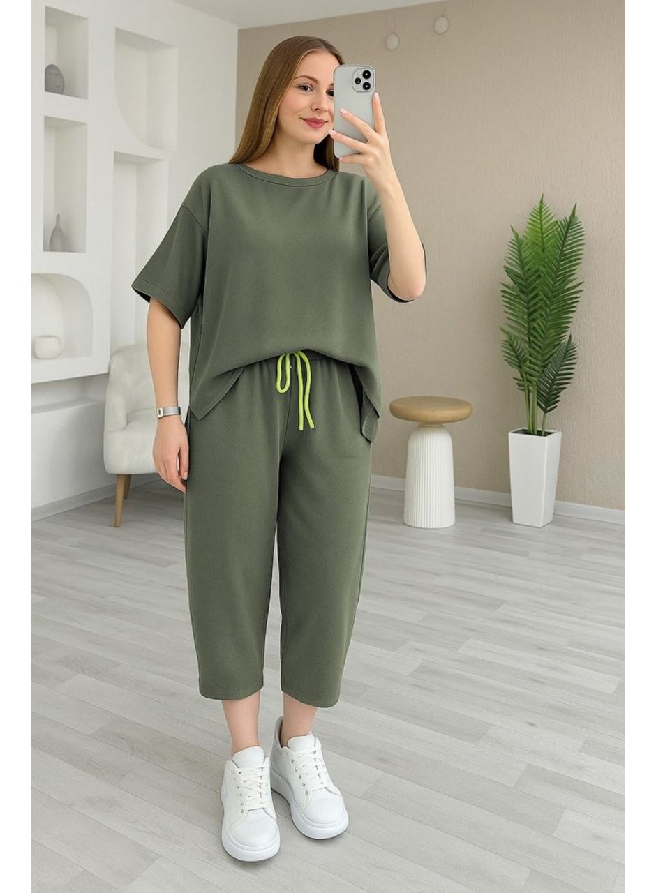 Kadın Kısa Kollu Bisiklet Yaka Viskon Iki Iplik Bluz Ve Pantolon Ikili Takım