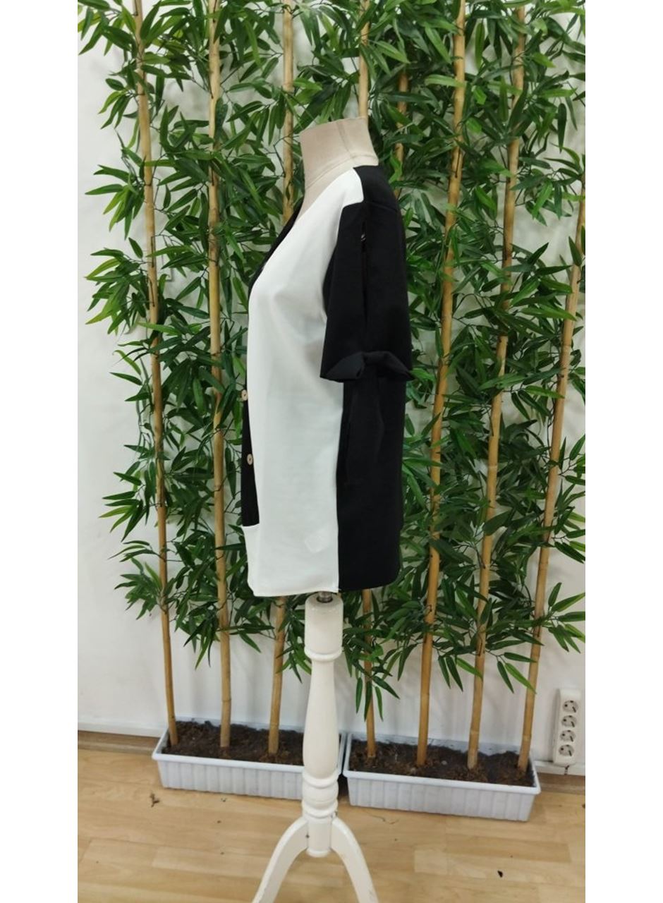 Kadın Kısa Kollu Kollardan Bağlamalı önden Asimetrik Kesim çift Renk Detaylı Düğmeli Ithal Krep Bluz