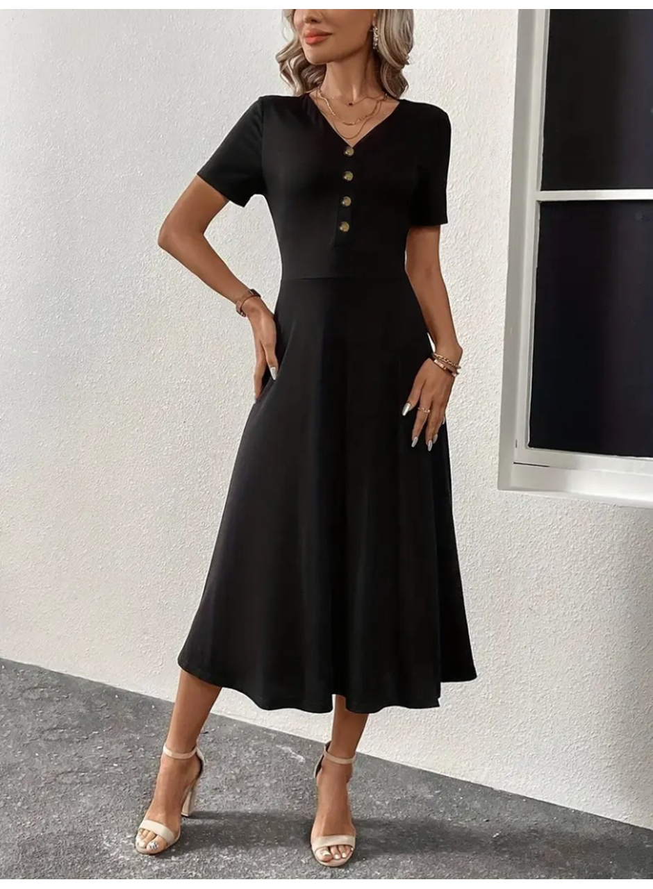 Kadın Kısa Kollu V Yakalı önden Düğmeli Yırtmaçlı Midi Viskon Elbise