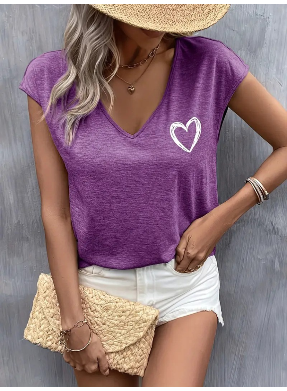 Kadın Kısa Kollu V Yakalı Kalp Baskılı Viskon Bluz