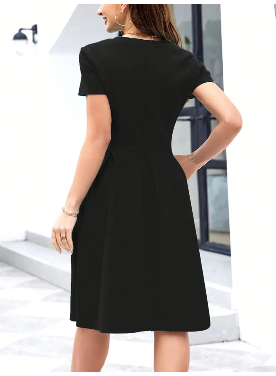 Kadın Kısa Kollu Bisiklet Yaka önden Pile Detaylı Janjan Krep Elbise