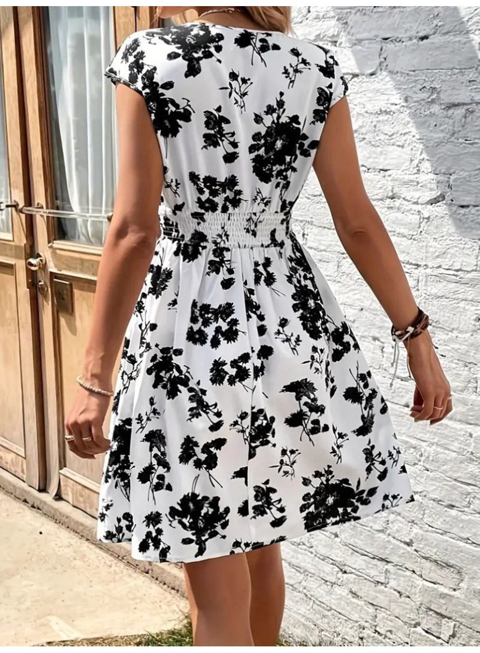 Kadın Kısa Kollu Kruvaze Yakalı çiçekli Desenli Süprem Elbise
