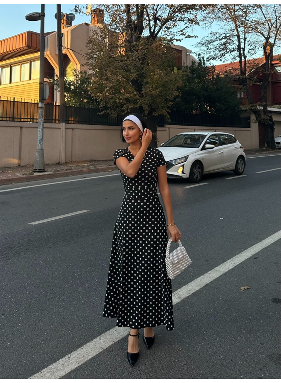 Kadın Kısa Kollu Bisiklet Yaka Puantiyeli Maksi örme Krep Elbise