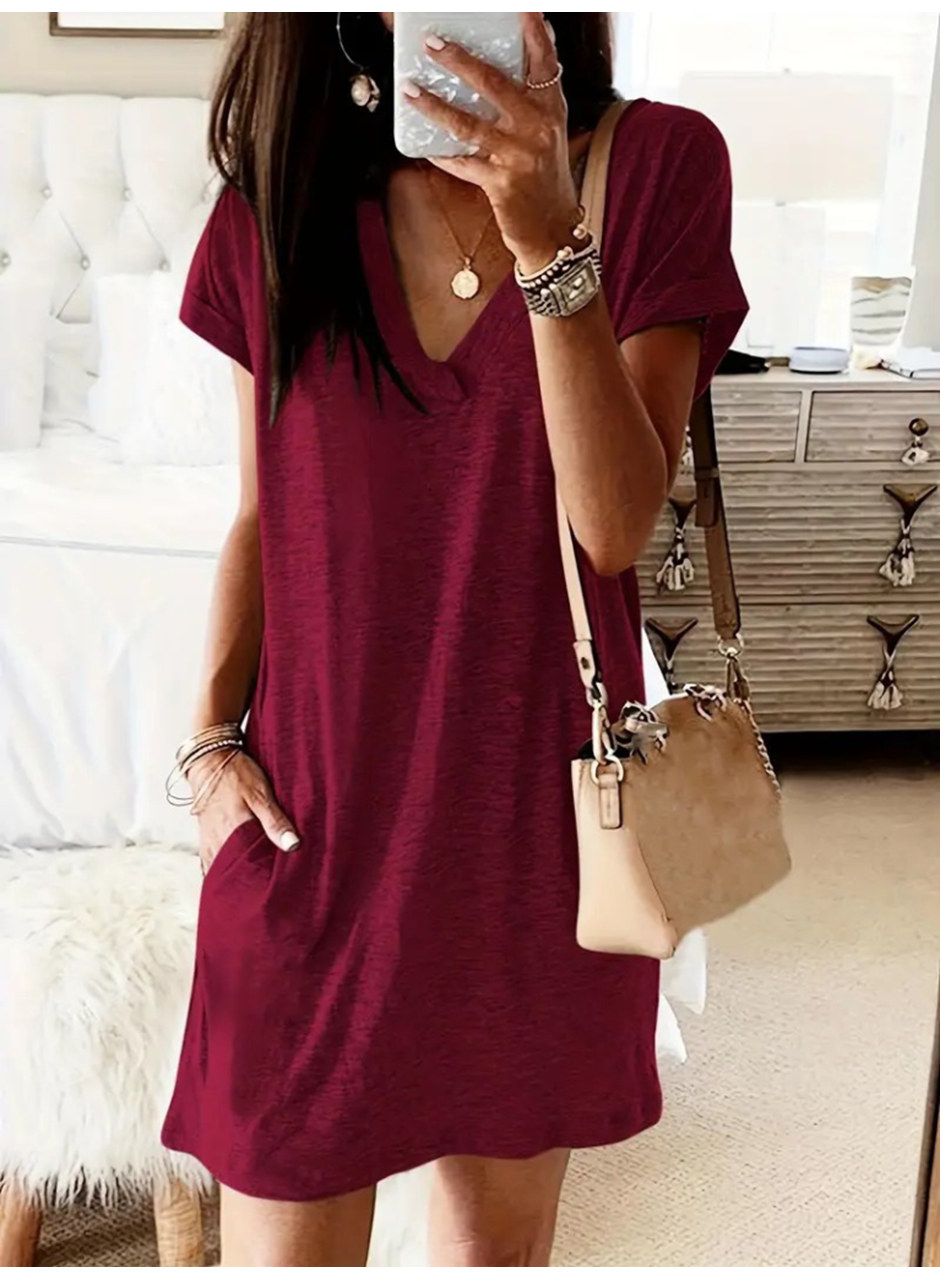 Kadın Kısa Kollu V Yakalı Cepli Kısa Viskon Elbise