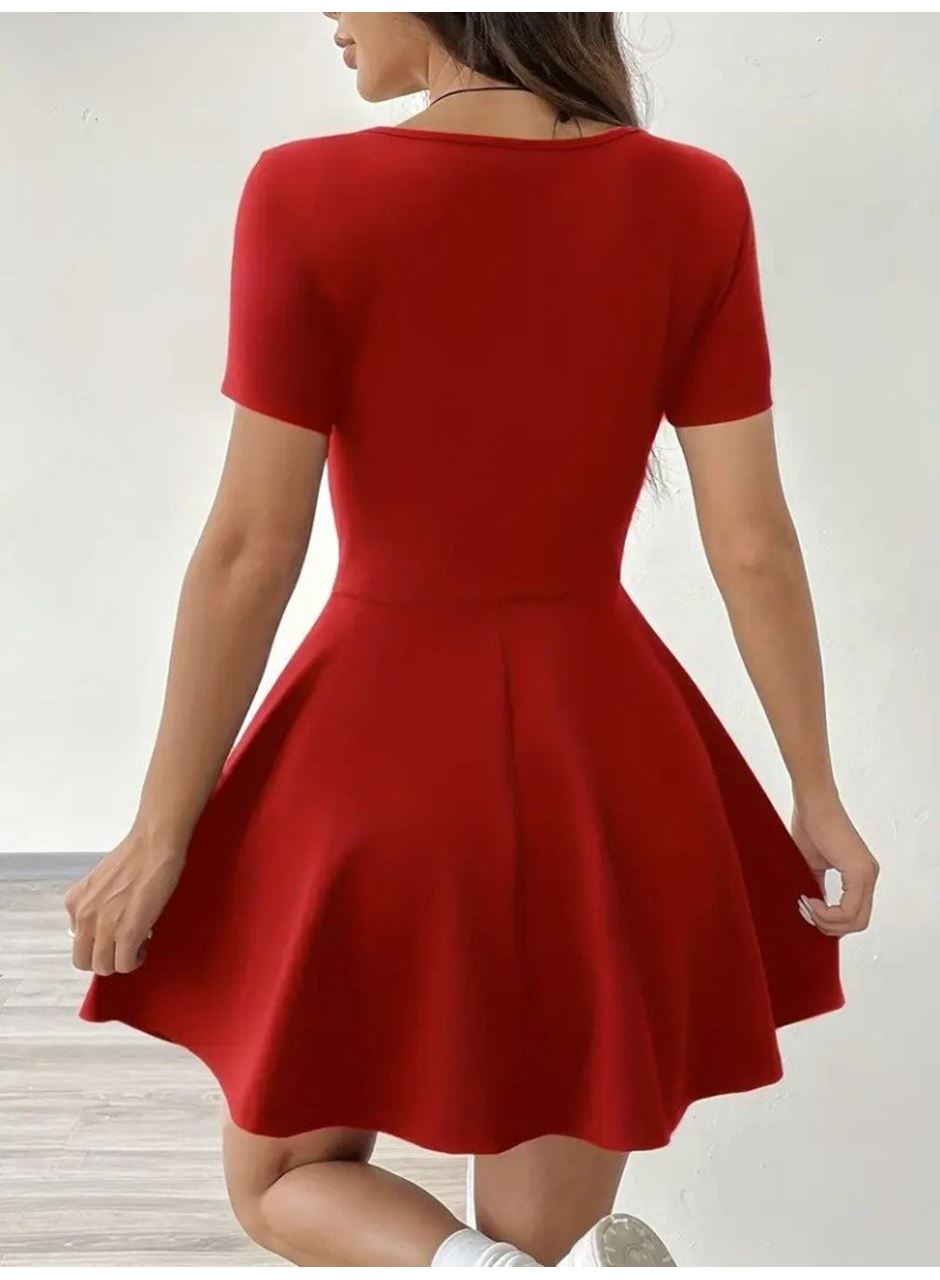 Kadın Kısa Kollu Kare Yaka Short Detaylı Cepli Dalgıç Elbise