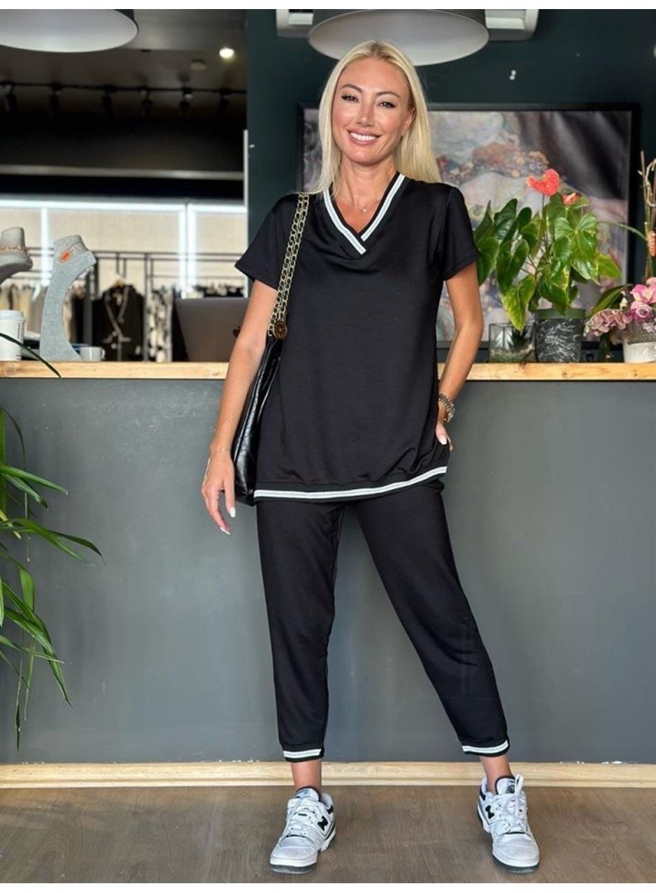 Kadın Kısa Kollu V Yakalı Iki Iplik Bluz Ve Pantolon Ikili Takım