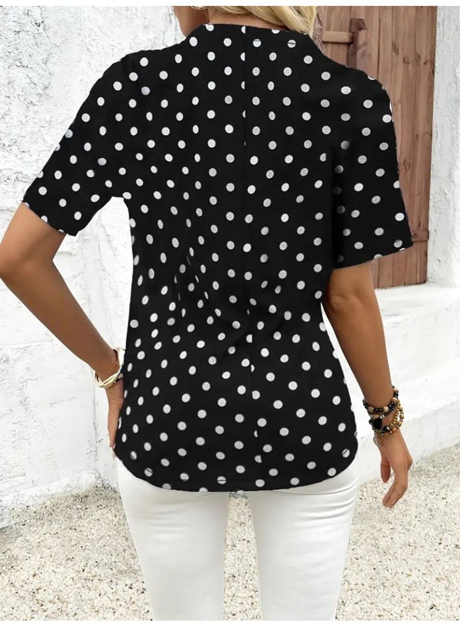Kadın Kısa Kollu Yakadan Fermuarlı Puantiyeli Uzun Dokuma Viskon Bluz