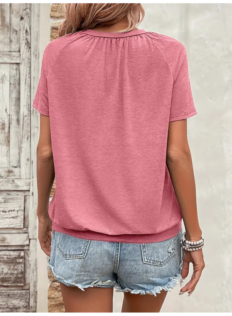 Kadın Kısa Kollu V Yakalı Büzgü Detaylı Viskon Bluz