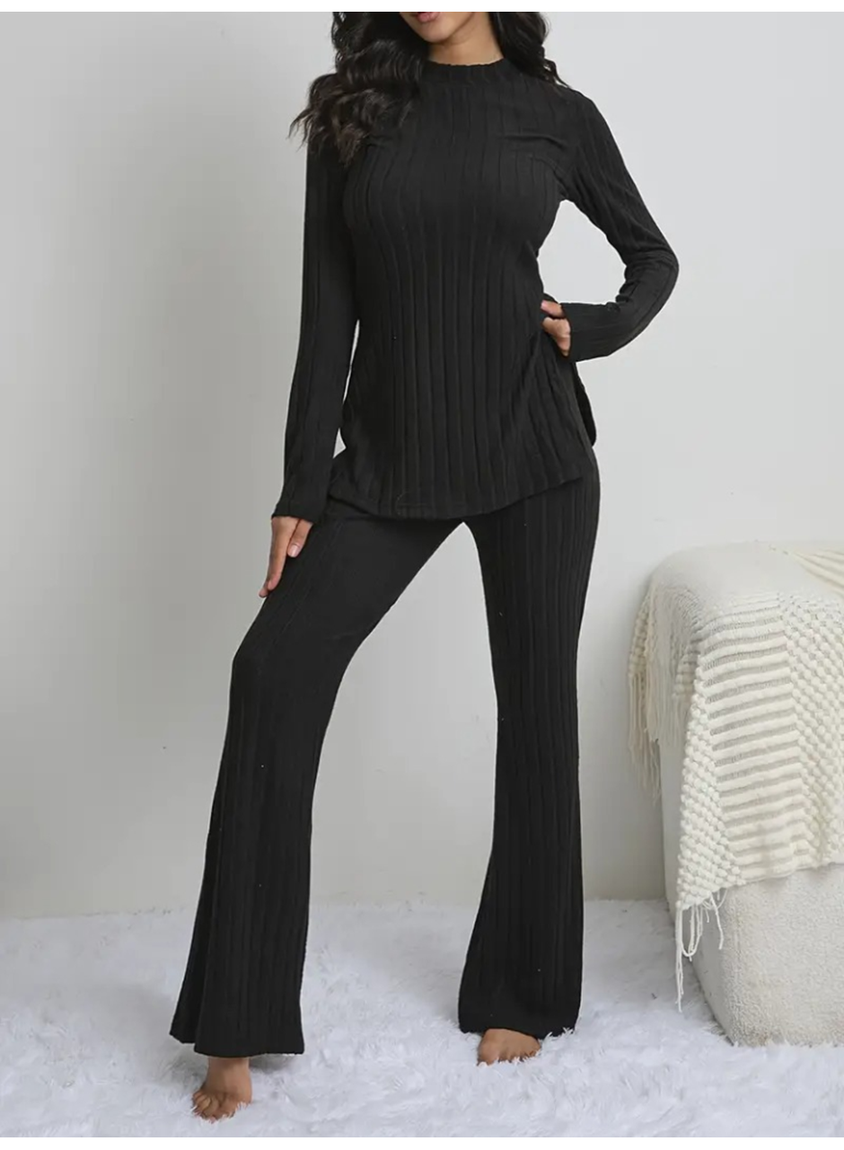 Kadın Uzun Kollu Yuvarlak Yaka Yandan Yırtmaç Detaylı şardonlu Kaşkorse Bluz Ve Pantolon Ikili Takım