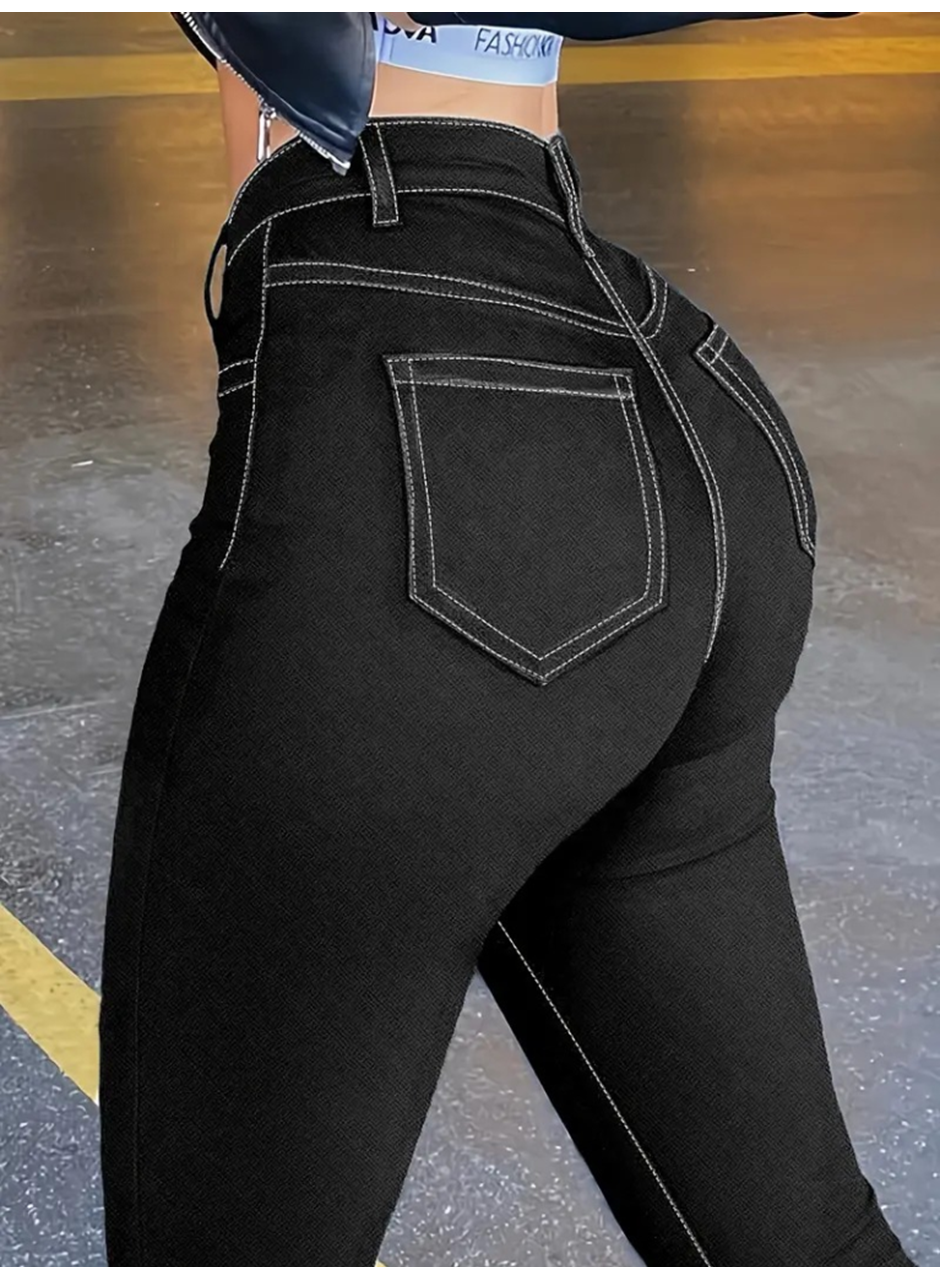 Kadın Yüksek Bel önden Düğmeli Dar Kesim Kot Pantolon