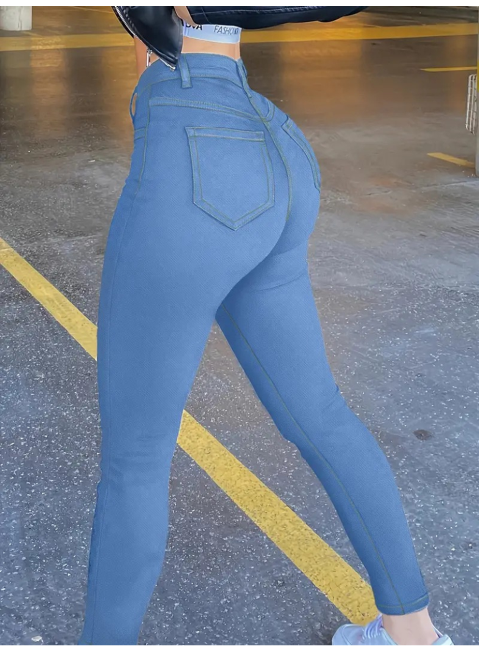 Kadın Yüksek Bel önden Düğmeli Dar Kesim Kot Pantolon