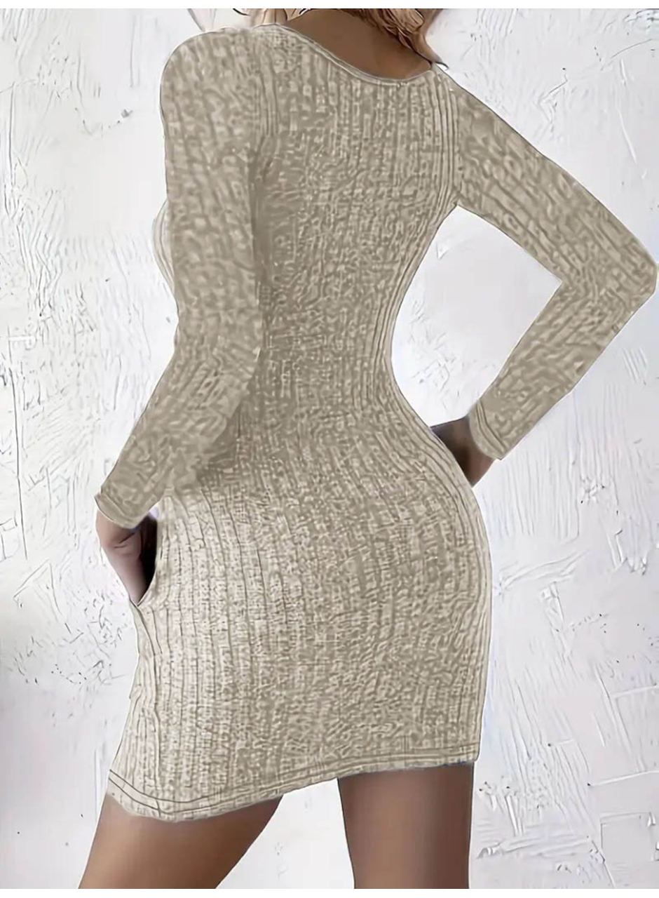 Kadın Uzun Kollu Yakası Açık Düğme Ve Cep Detaylı Kısa şardonlu Kaşkorse Elbise