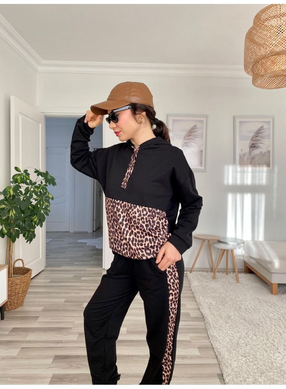 Kadın Uzun Kollu Leopar Detay Sweat Ve Yanı Leopar şerit Detay Pantolon Ikili Takım