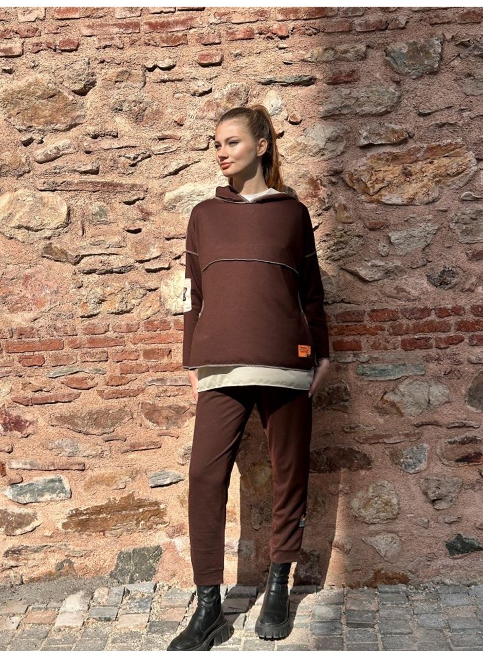 Kadın Kahve Kapşonlu Etek Ucu Detay Arma Ters Dikiş Gorunumlu Ikili Takım