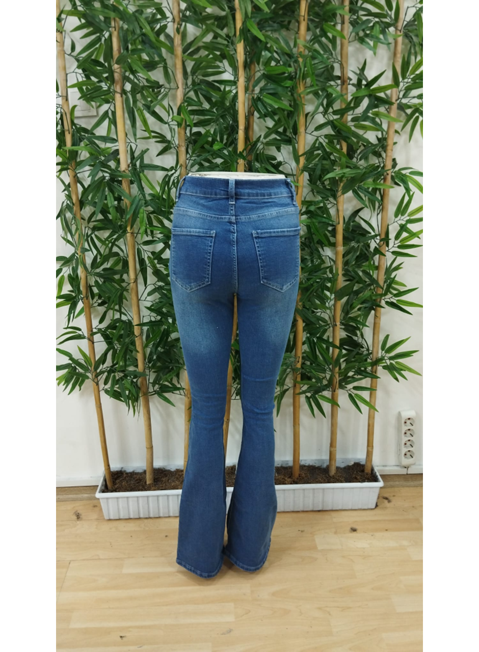 Kadın Yüksek Bel önden Düğmeli Cep Detay Ispanyol Paça Denim Pantolon
