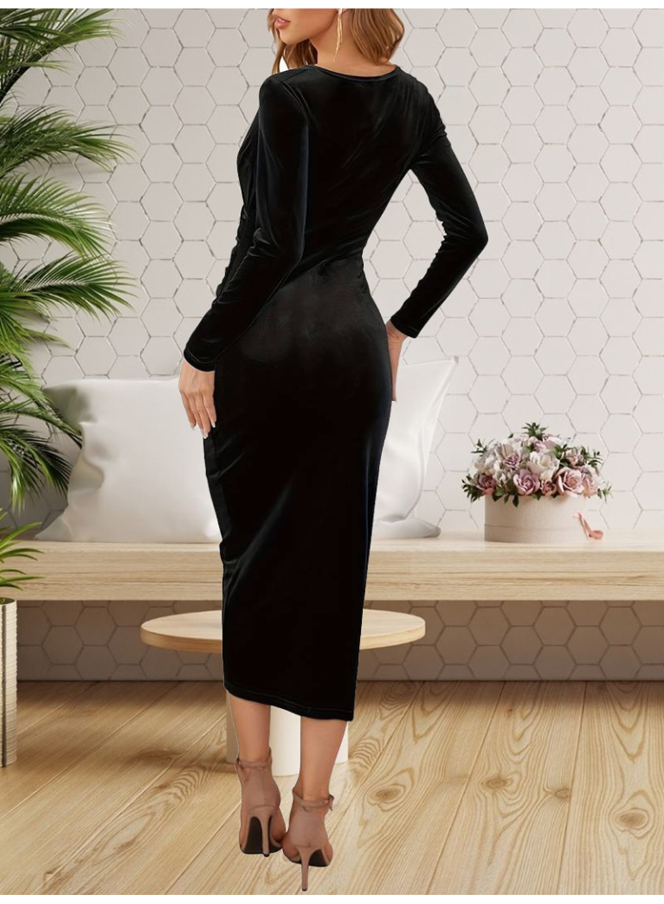 Kadın Uzun Kollu Kruvaze Yaka Belden Büzgü Detay Midi Kadife Elbise