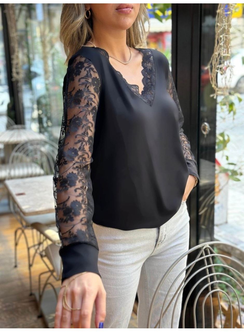 Kadın Uzun Kollu V Yakalı Dantel Detaylı Viskon Bluz