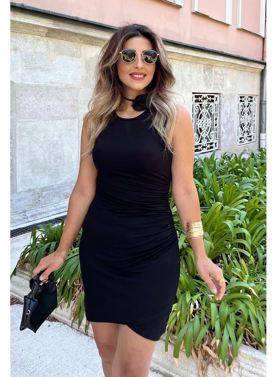 Kadın Bisiklet Yaka Yandan Büzgülü önden çapraz Detay Viskon Kısa Elbise