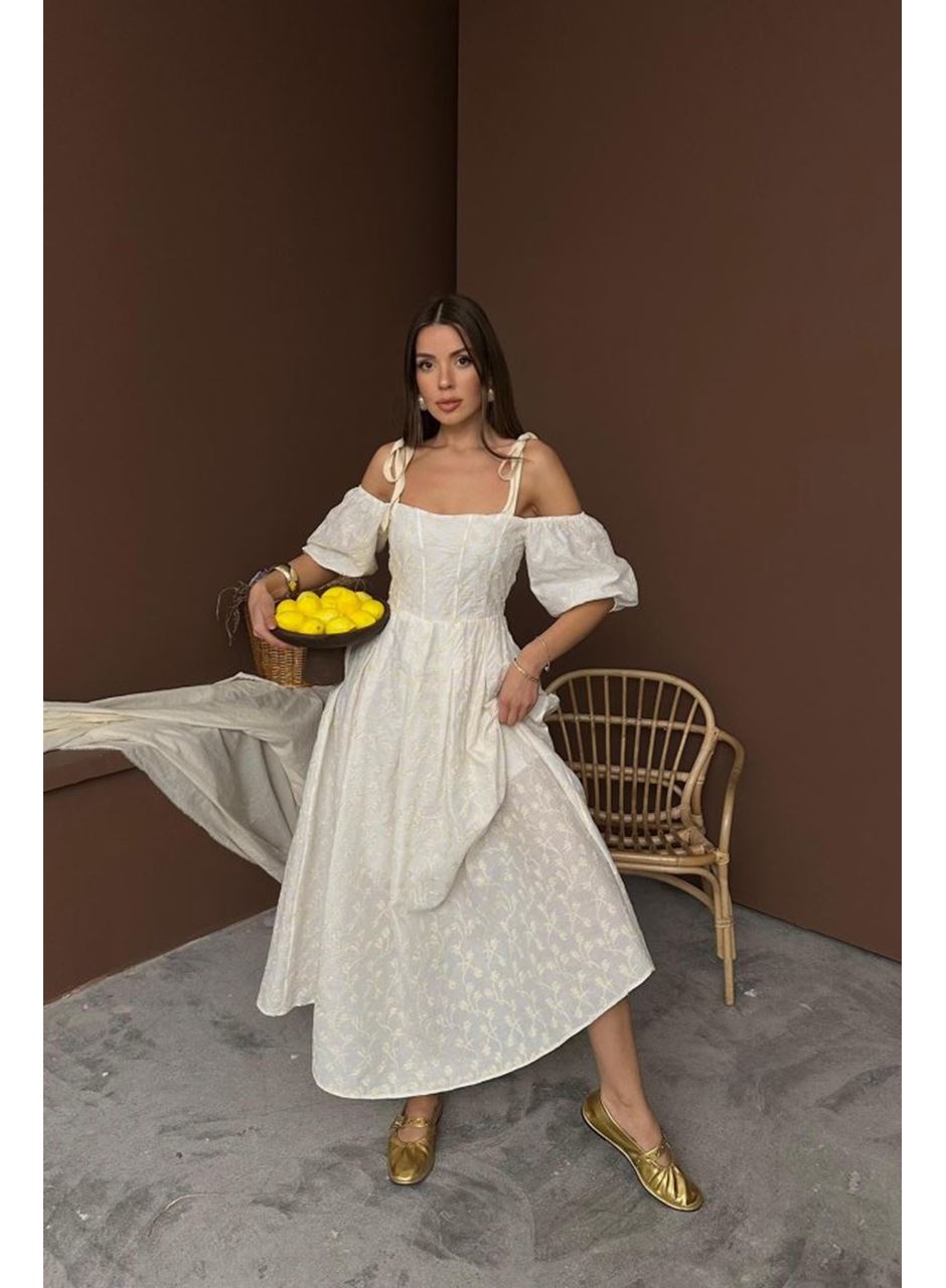 Bej Omuzu Bağcıklı Balon Kollu Brode Elbise